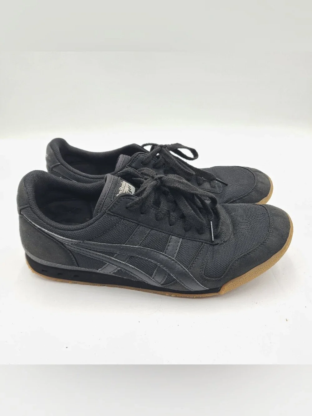 B45 Asics Onitsuku Tiger Ultimate 81  Mens 10.5  Black